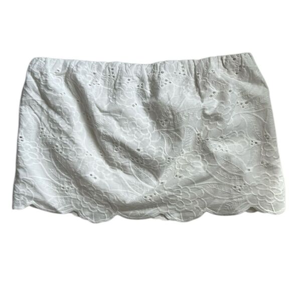 Steve Madden White Eyelet mini skirt, size medium, NWT - Picture 1 of 7